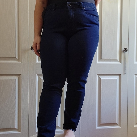 Dark Blue Skinny Jeans - Picture 2 of 6